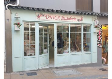 Cakeshop in Ibiza